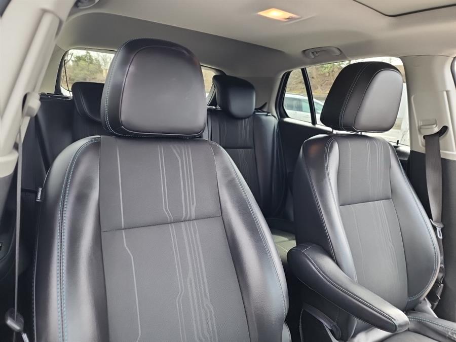 2016 Chevrolet Trax AWD 4dr LT photo