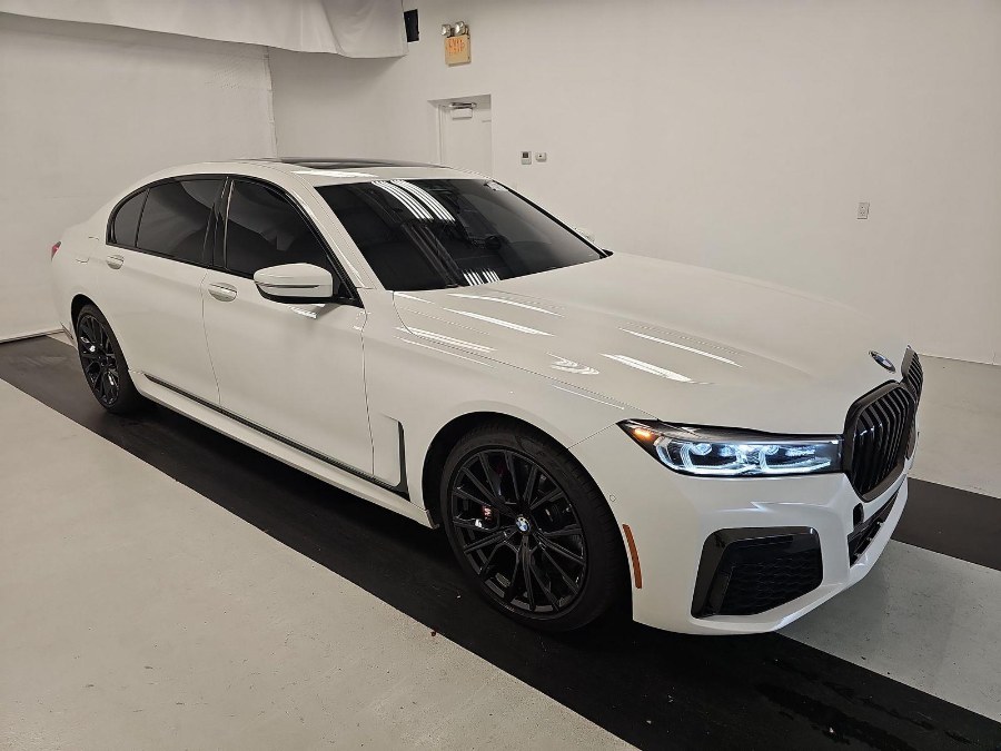 2022 BMW 7-Series 750i xDrive Sedan photo