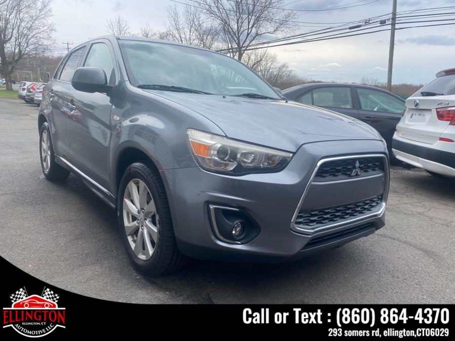 2013 Mitsubishi Outlander Sport SE photo