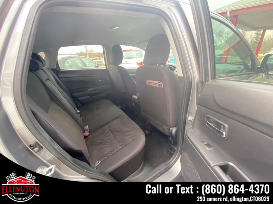 2013 Mitsubishi Outlander Sport SE photo