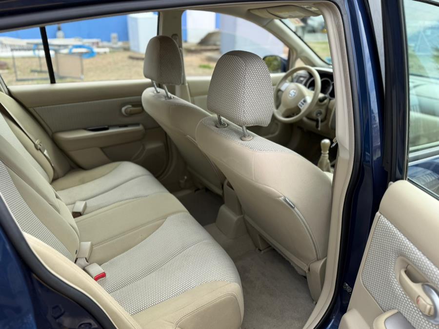 2007 Nissan Versa 1.8 S photo