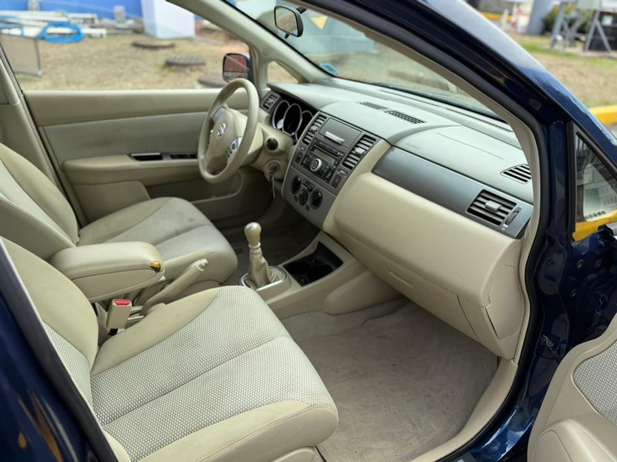 2007 Nissan Versa 1.8 S photo