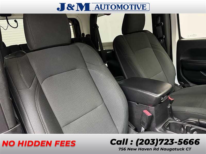 2020 Jeep Wrangler Sport S photo