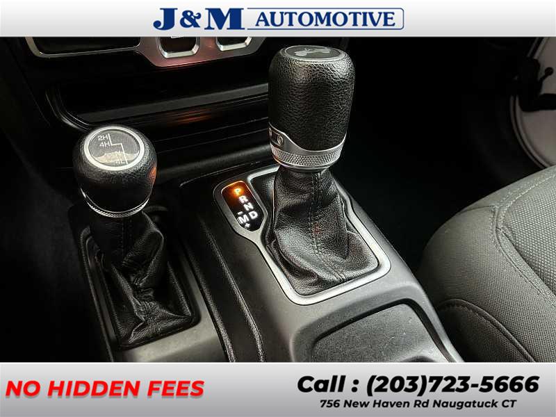 2020 Jeep Wrangler Sport S photo