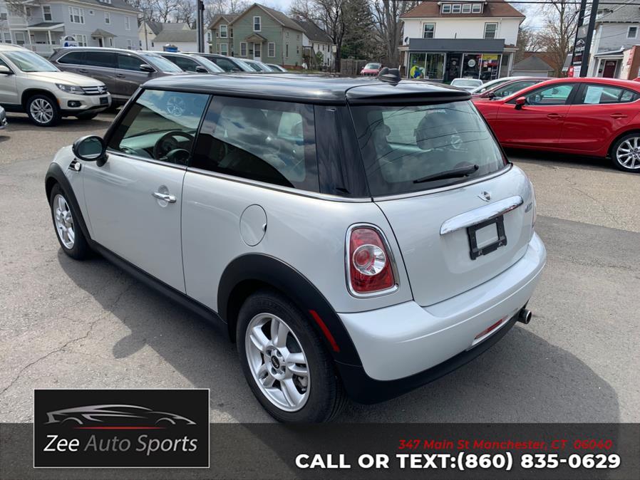 2012 MINI Cooper photo
