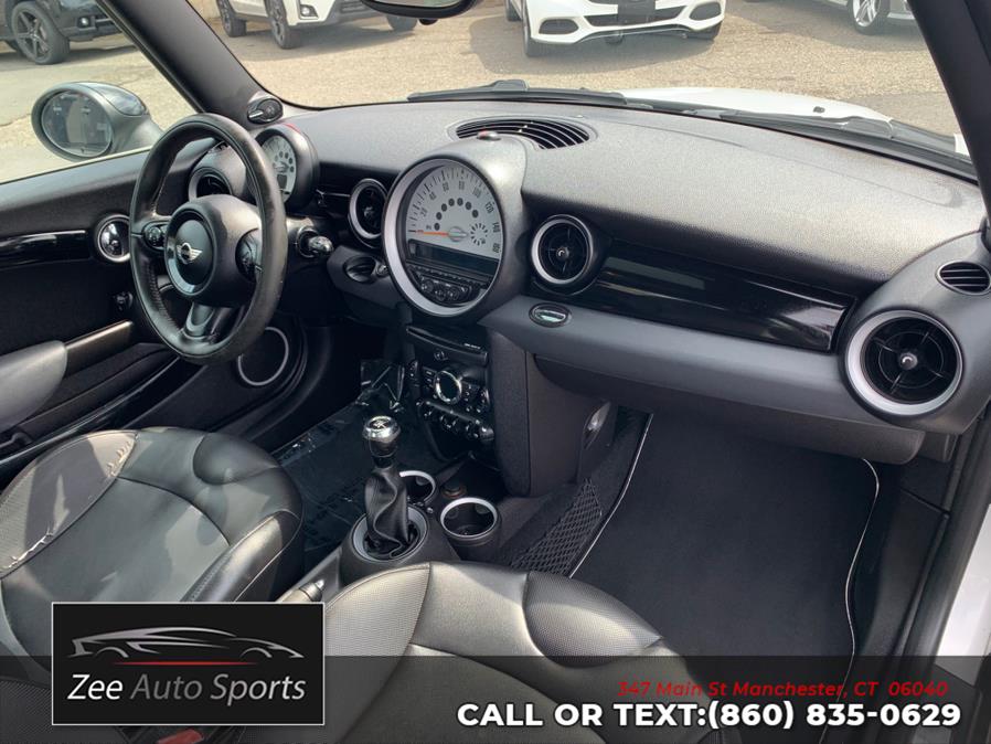 2012 MINI Cooper photo