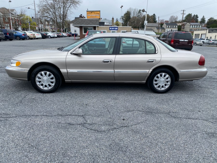 2002 Lincoln Continental photo