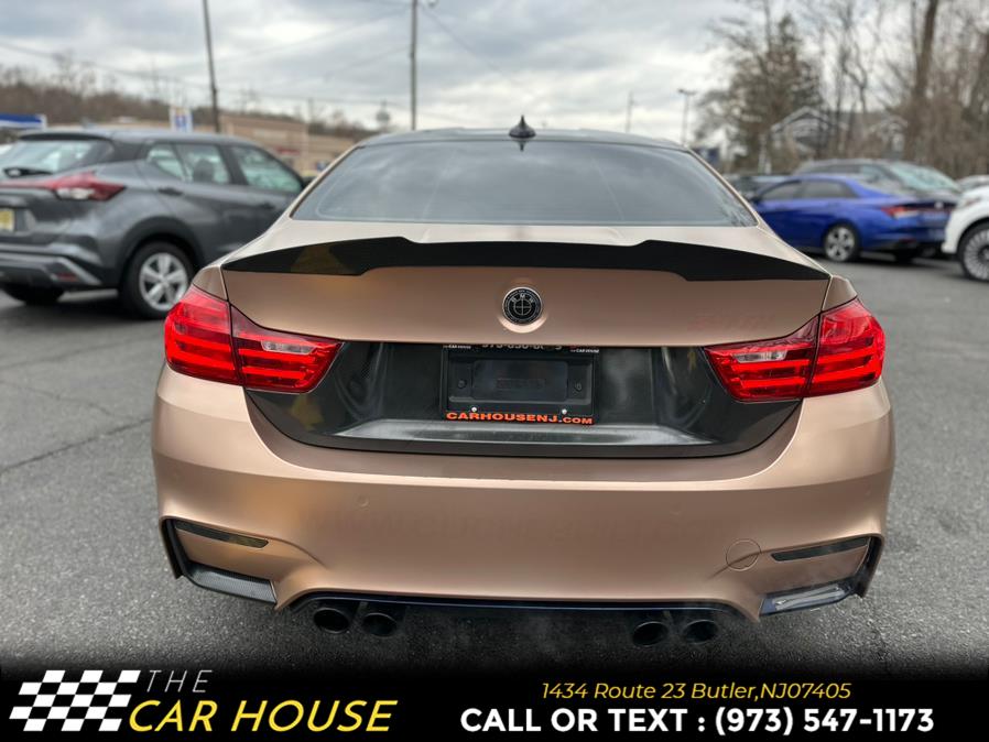 2016 BMW M4 2dr Cpe photo