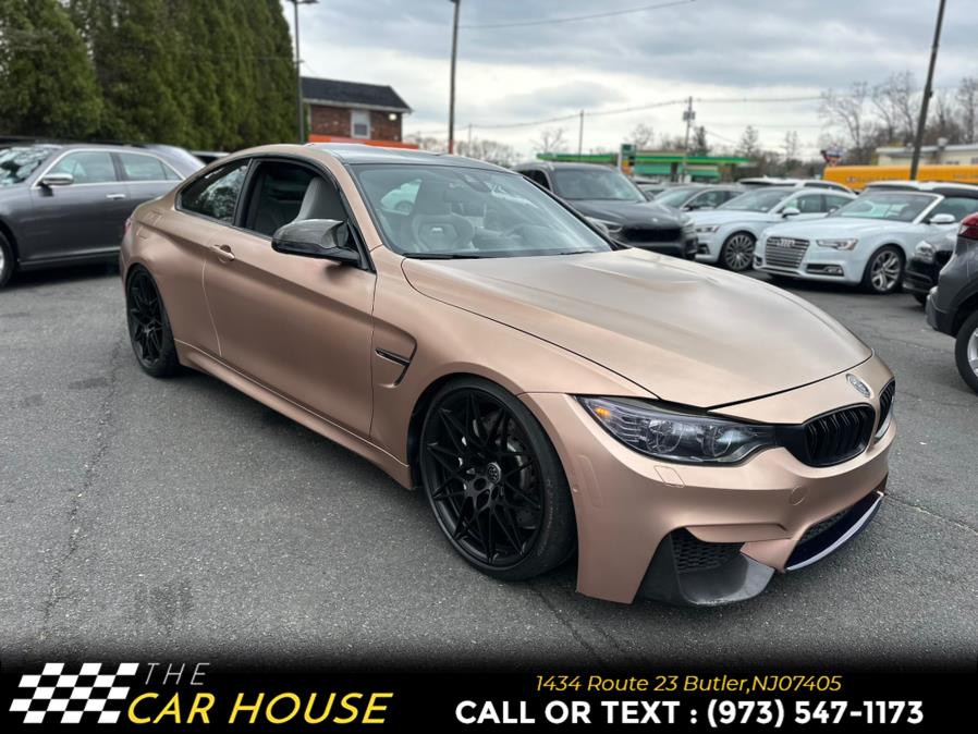 2016 BMW M4 2dr Cpe photo