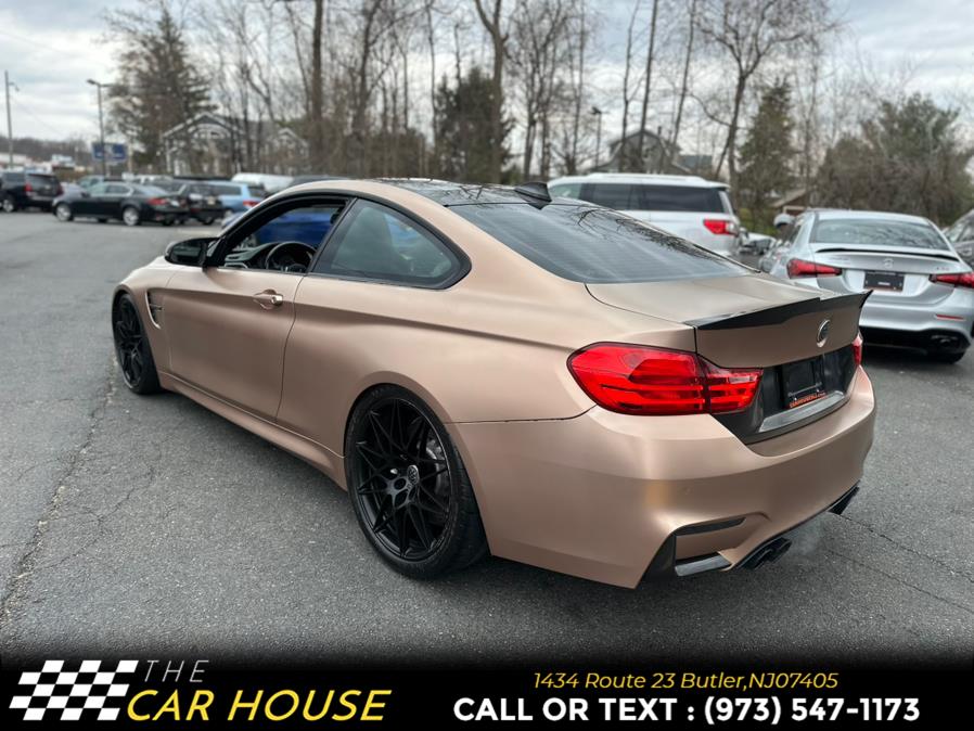 2016 BMW M4 2dr Cpe photo