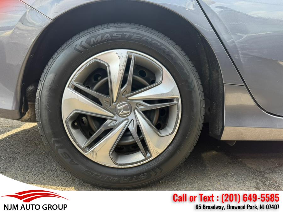 2019 Honda CIVIC SEDAN LX CVT photo