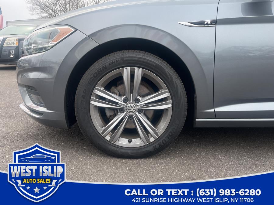 2019 Volkswagen Jetta R-Line Auto w/SULEV photo