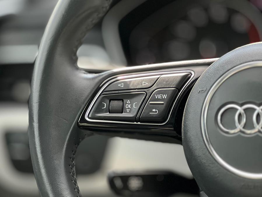 2019 Audi A4 Premium 45 TFSI quattro photo