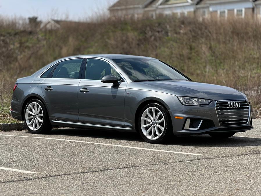 2019 Audi A4 Premium 45 TFSI quattro photo