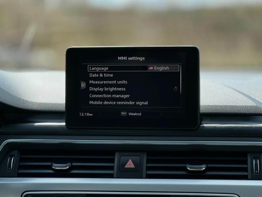 2019 Audi A4 Premium 45 TFSI quattro photo