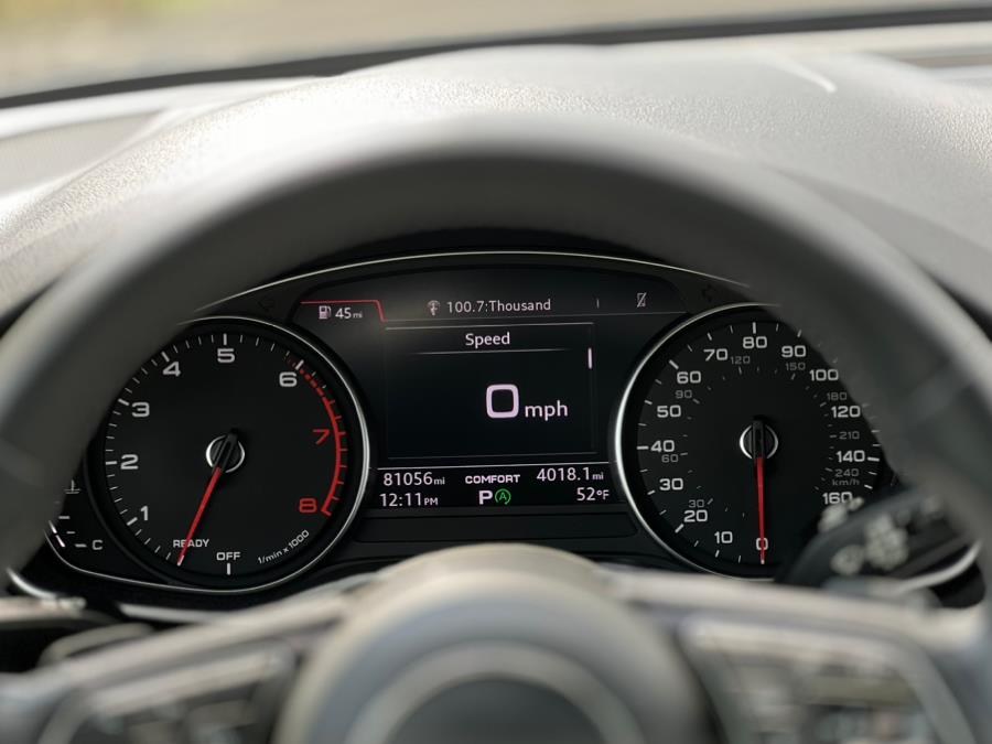2019 Audi A4 Premium 45 TFSI quattro photo