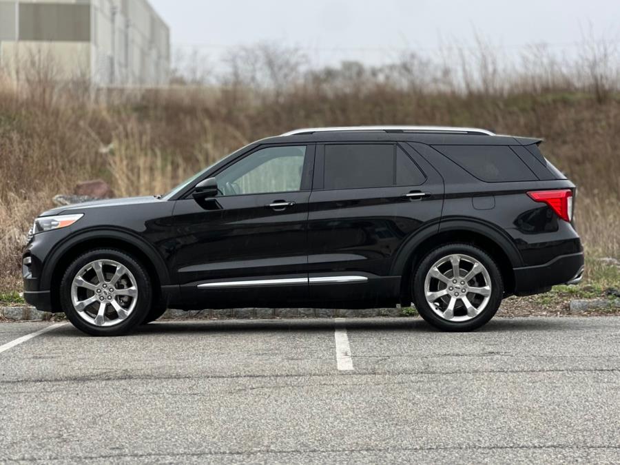 2020 Ford Explorer Platinum 4WD photo