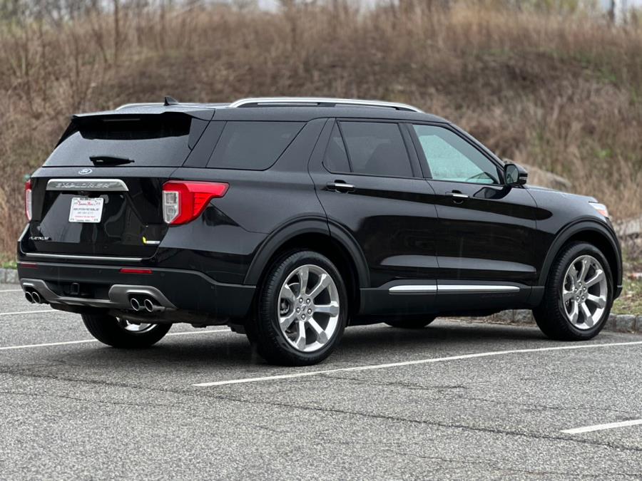 2020 Ford Explorer Platinum 4WD photo