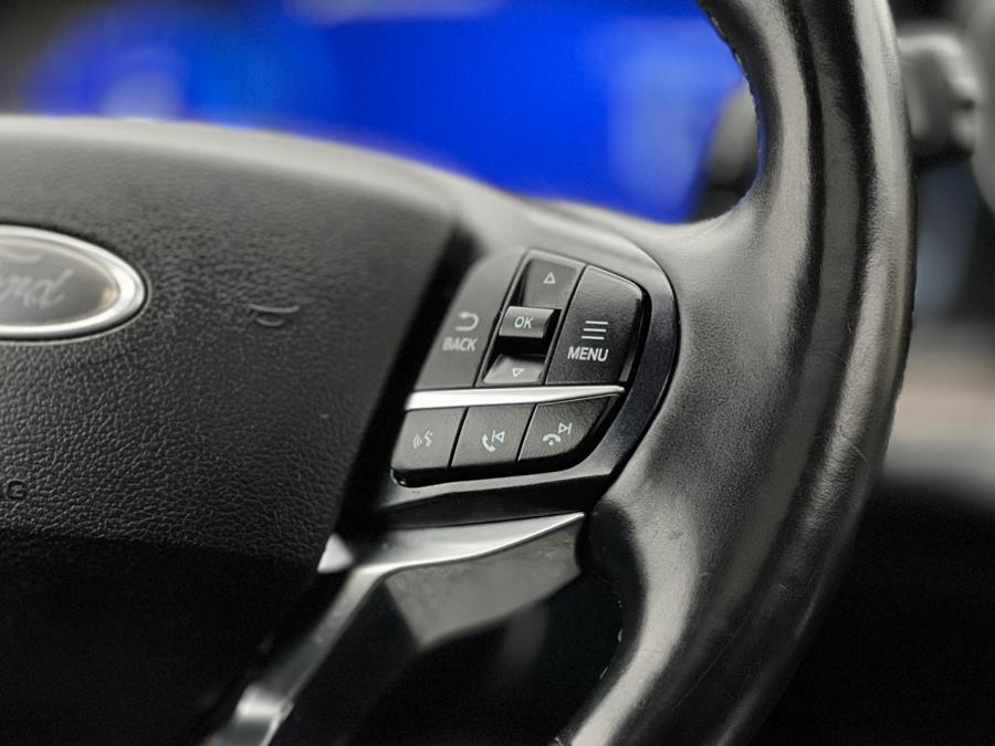 2020 Ford Explorer Platinum 4WD photo