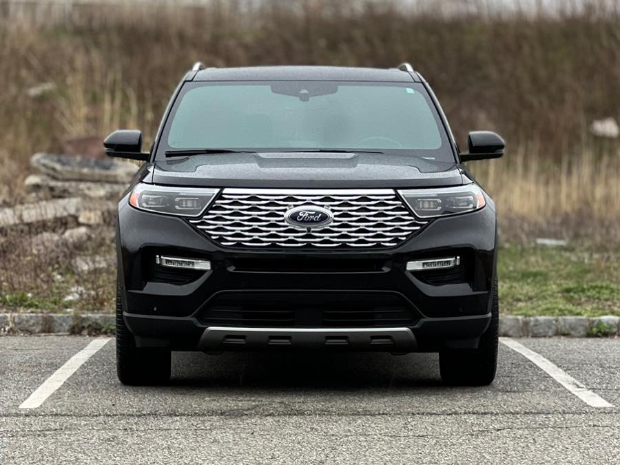 2020 Ford Explorer Platinum 4WD photo