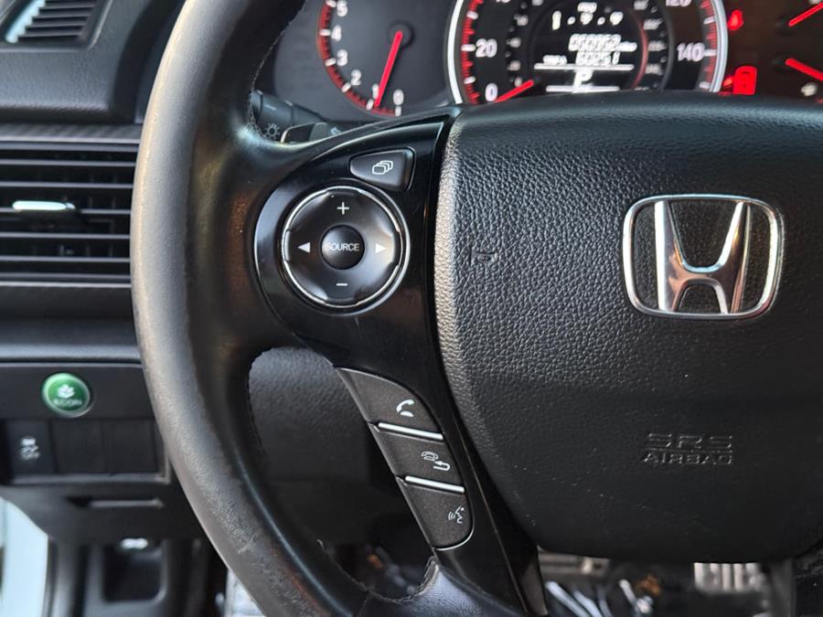 2017 Honda ACCORD SEDAN Sport CVT photo