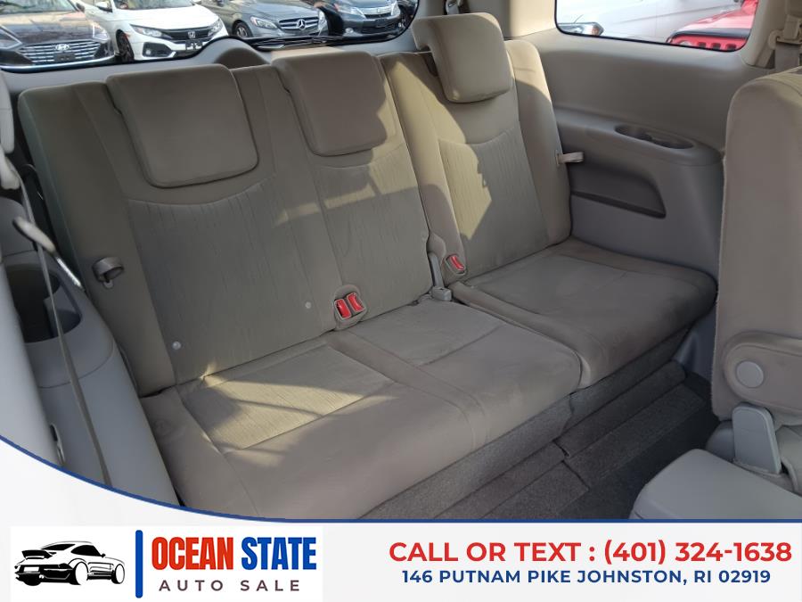 2015 Nissan Quest 4dr SV photo