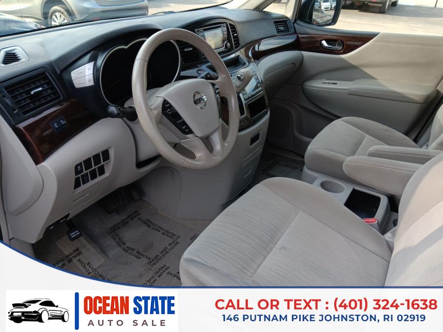 2015 Nissan Quest 4dr SV photo