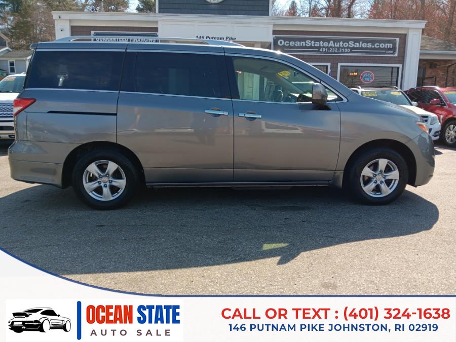 2015 Nissan Quest 4dr SV photo