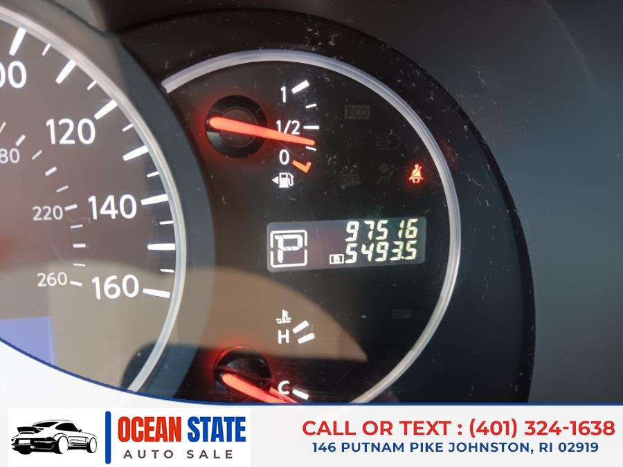 2015 Nissan Quest 4dr SV photo