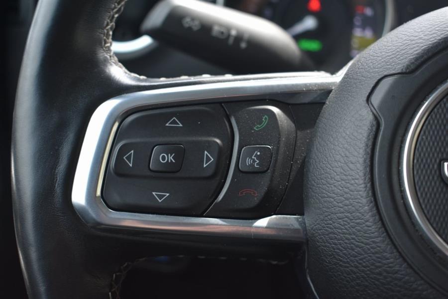 2023 Jeep Wrangler Sahara 4xe photo
