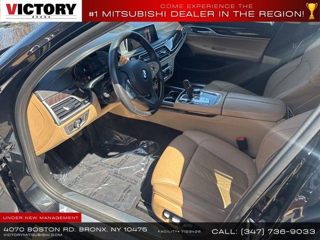 2021 BMW 7-Series 740i xDrive photo