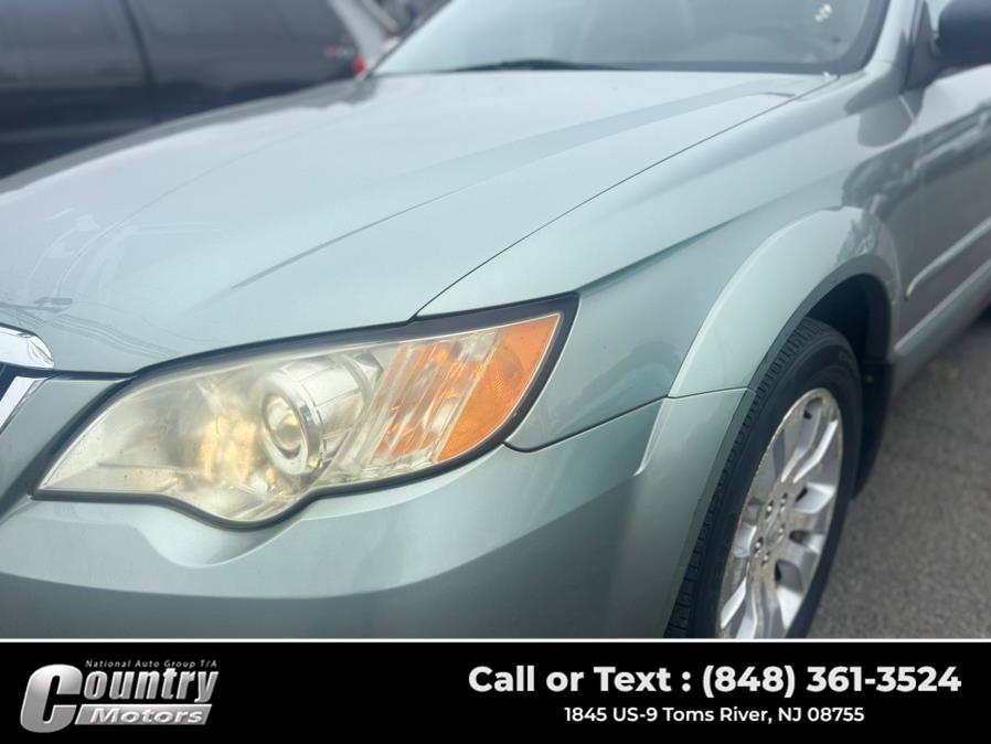 2009 Subaru Outback 2.5i Limited photo