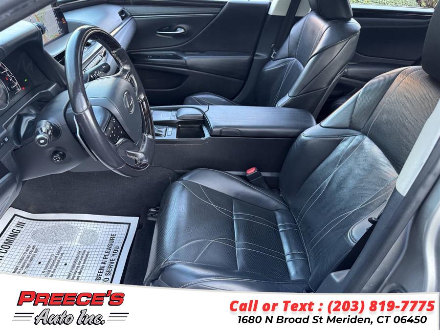 2019 Lexus ES 00h photo