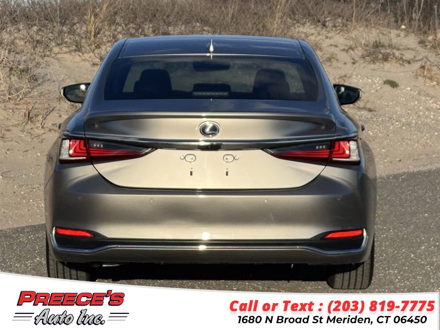 2019 Lexus ES 00h photo