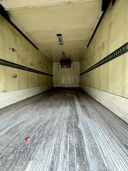 2015 Hino 195 Box Truck photo