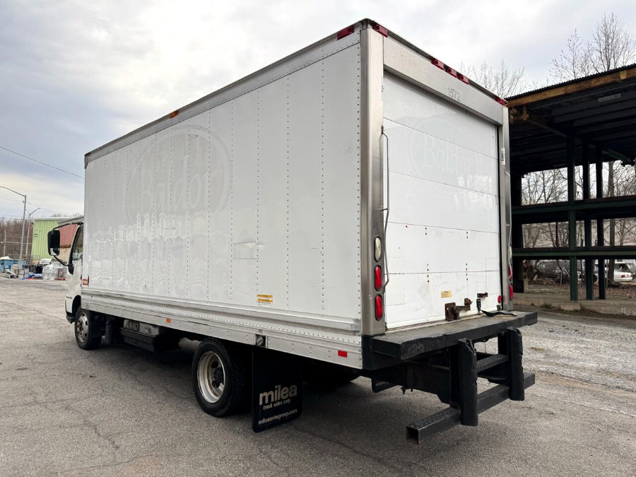 2015 Hino 195 Box Truck photo