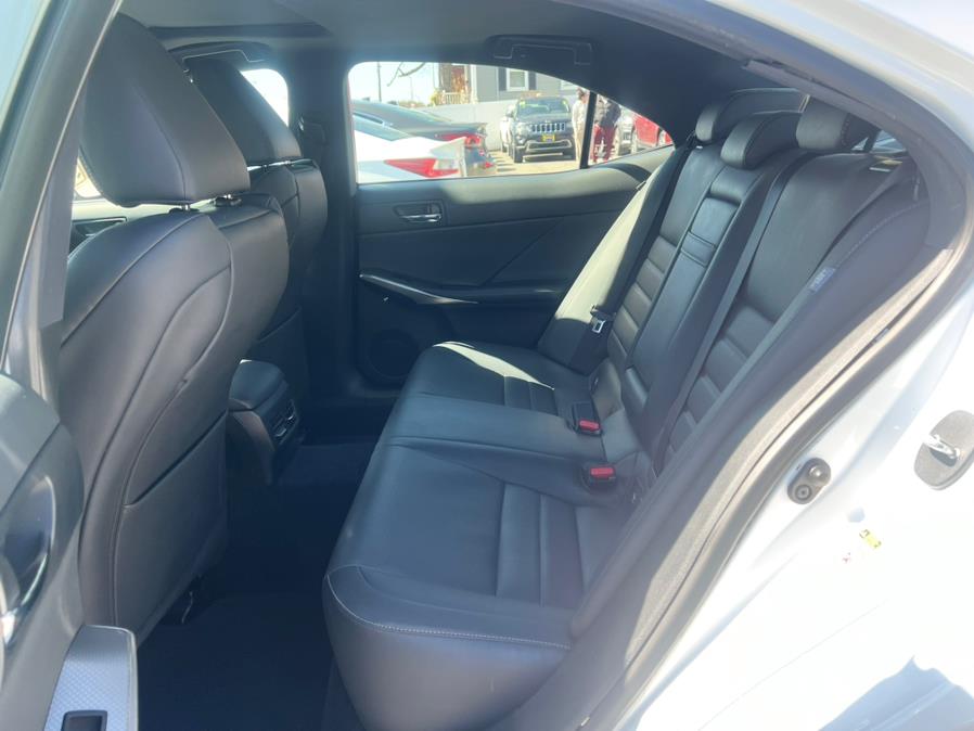 2014 Lexus IS 250 photo