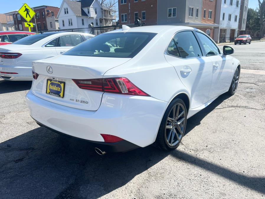 2014 Lexus IS 250 photo