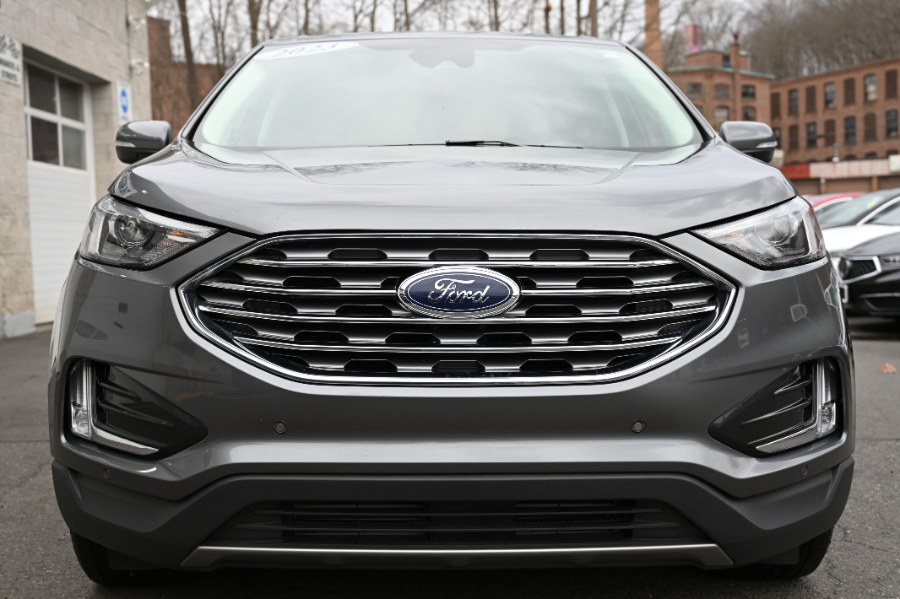 2023 Ford Edge Titanium AWD photo