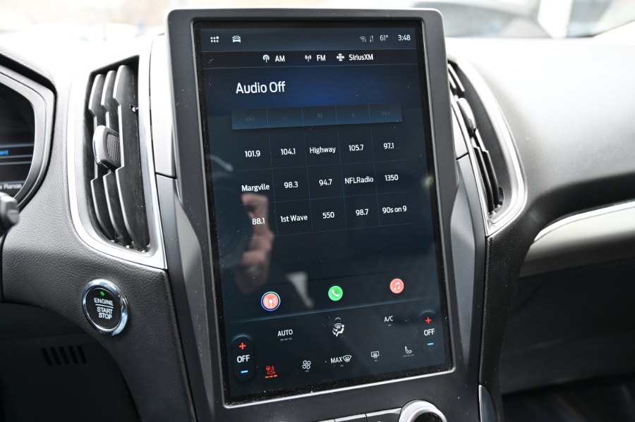 2023 Ford Edge Titanium AWD photo