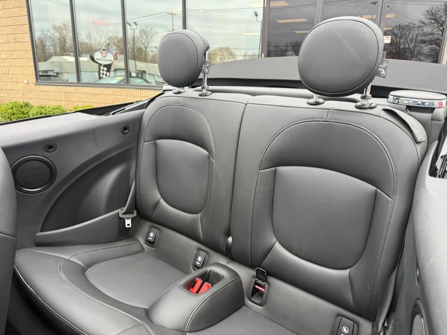 2019 MINI Cooper Signature photo