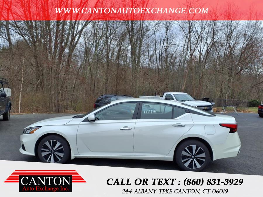2022 Nissan Altima 2.5 SV photo