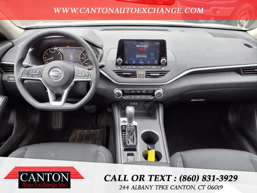 2022 Nissan Altima 2.5 SV photo