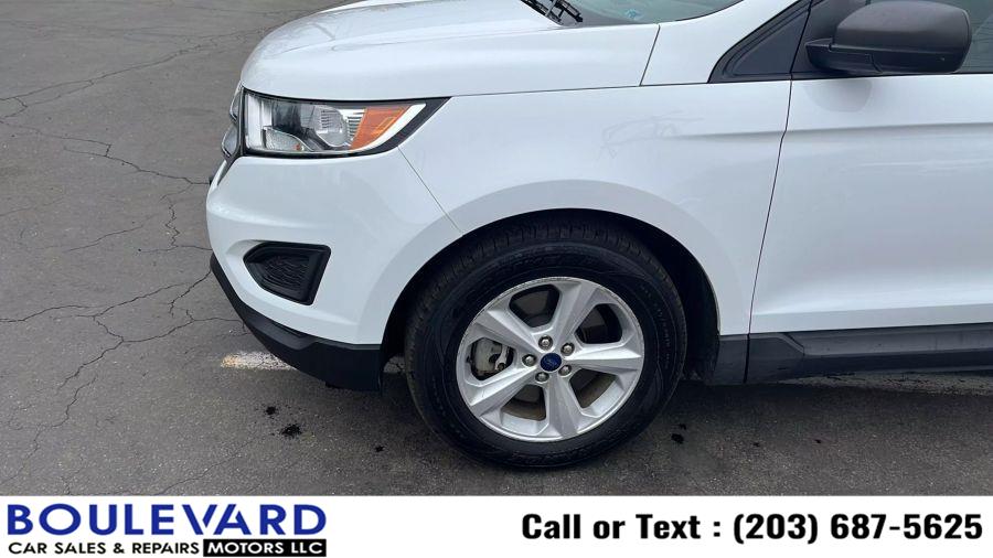 2016 Ford Edge SE Sport Utility 4D photo