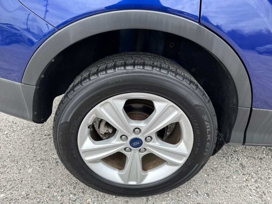 2014 Ford Escape SE photo
