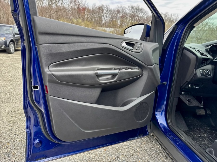 2014 Ford Escape SE photo
