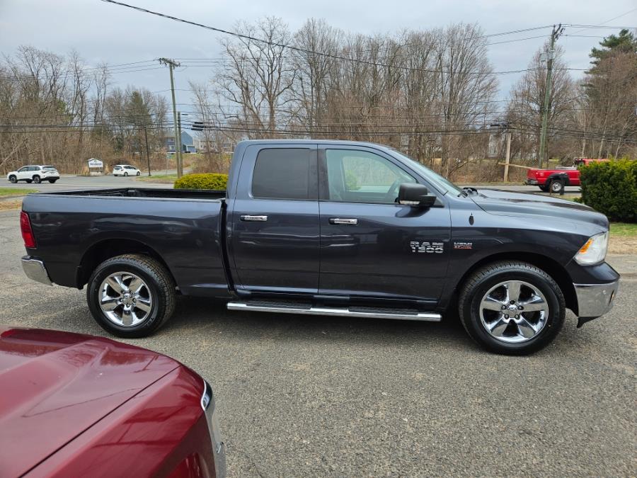 2017 RAM 1500 SLT 4x4 Quad Cab 6''4