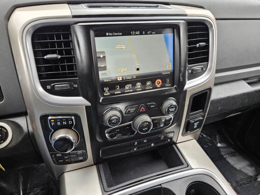 2017 RAM 1500 SLT 4x4 Quad Cab 6''4