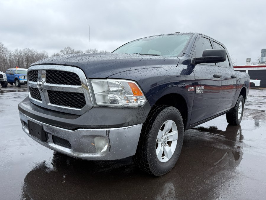 2016 RAM 1500 4WD Crew Cab 140.5