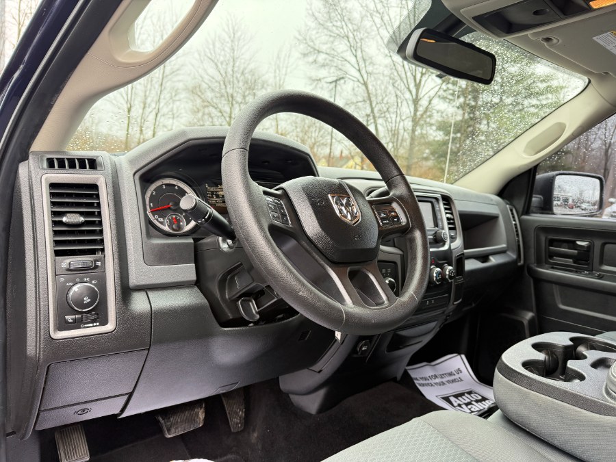 2016 RAM 1500 4WD Crew Cab 140.5